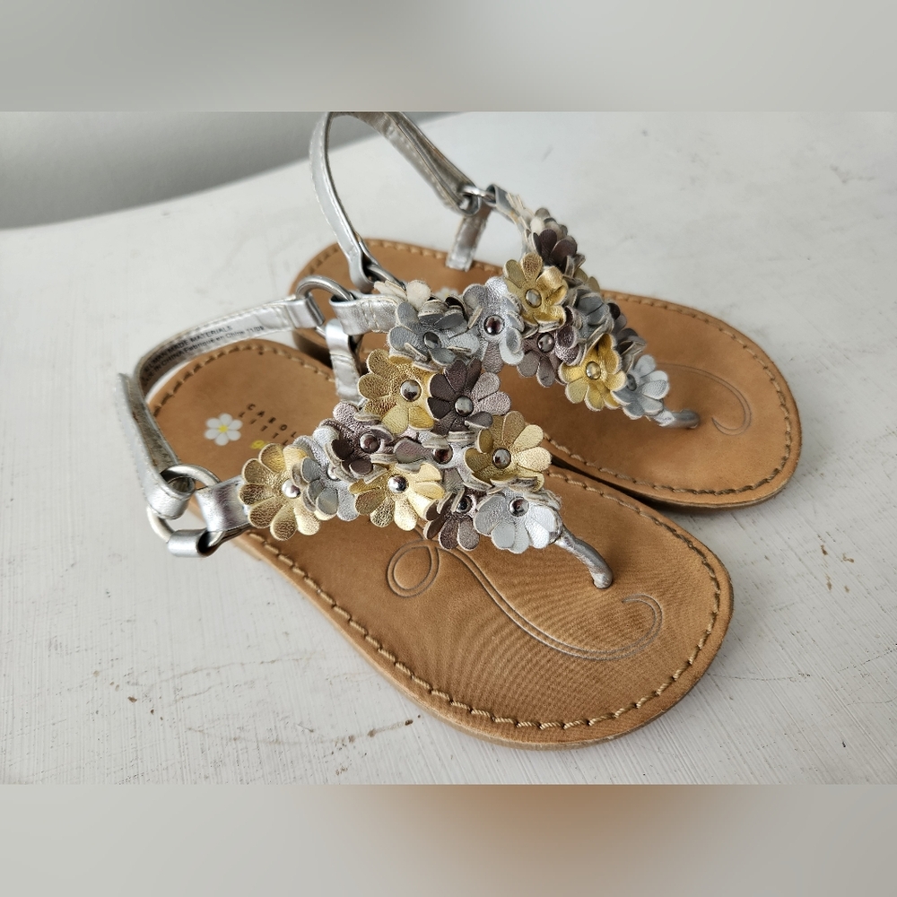Carole Little Girls Silver & Gold Thong Sandals With Ankle Strap - Size 8 - Picture 3 of 9